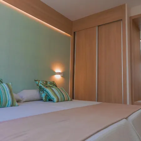 Ohasis Boutique Suites-2